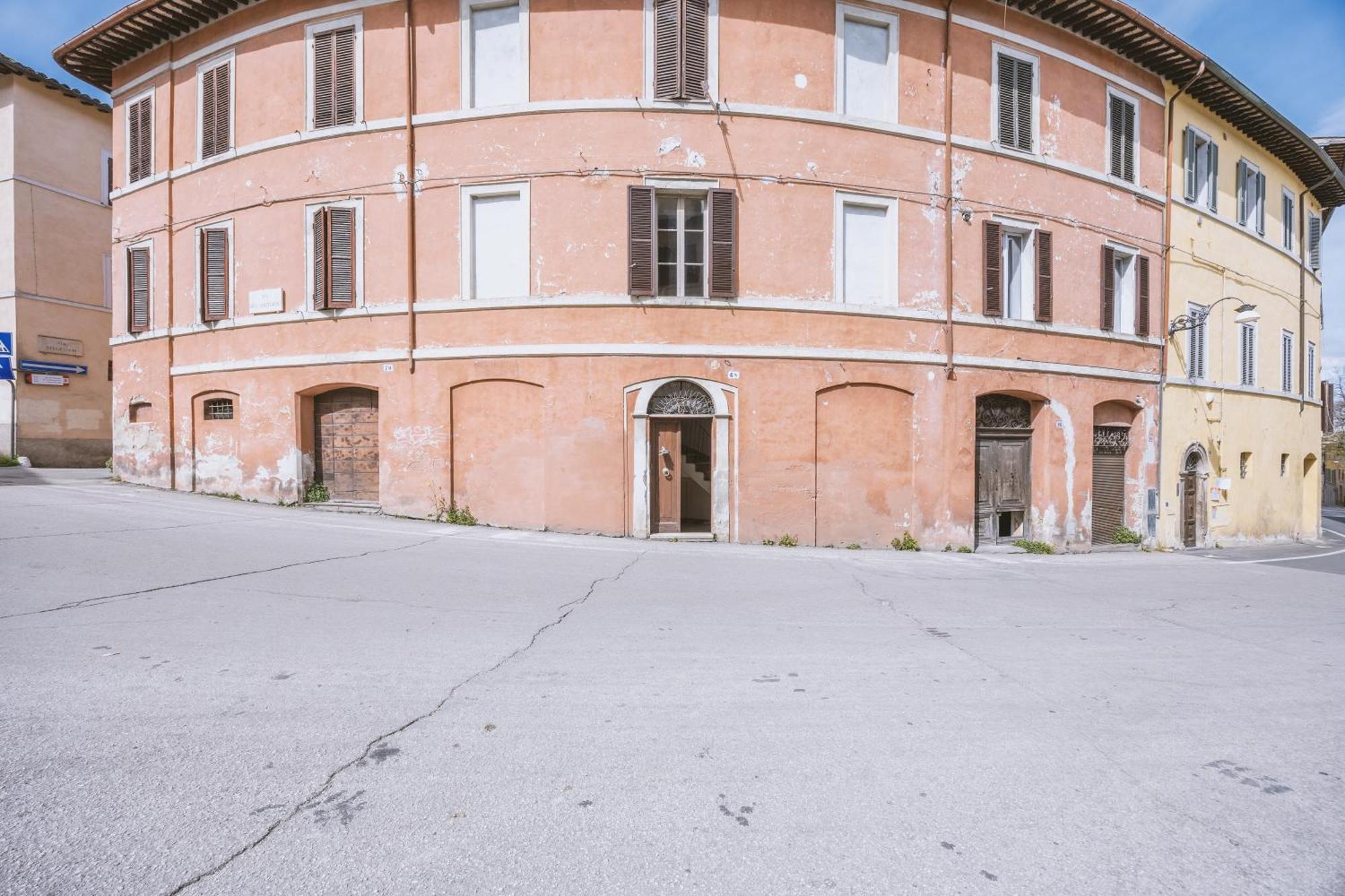 Bhr - Appartamento Dell'Anfiteatro Spoleto Exteriör bild
